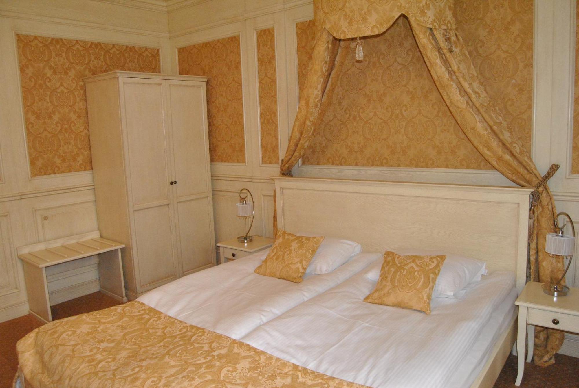 Villa Anna Tarnobrzeg Luaran gambar