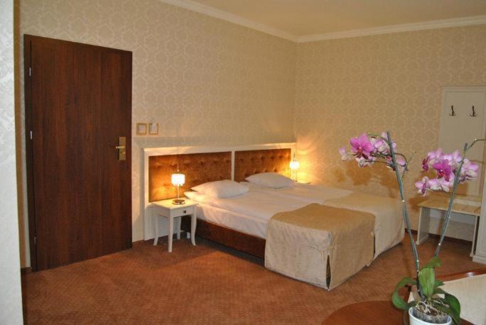 Villa Anna Tarnobrzeg Luaran gambar